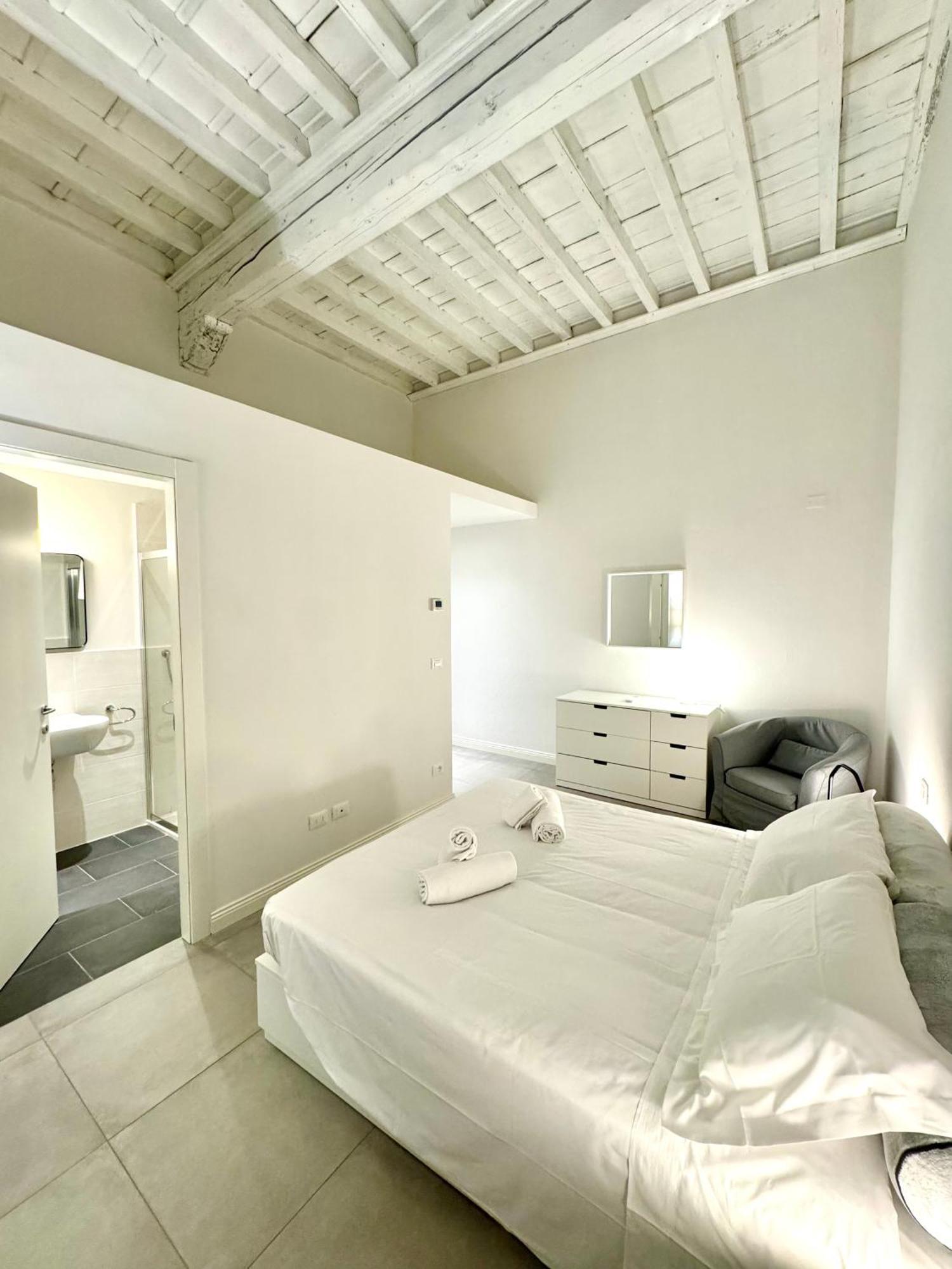 Duomo Flats Apartment Florence Ngoại thất bức ảnh