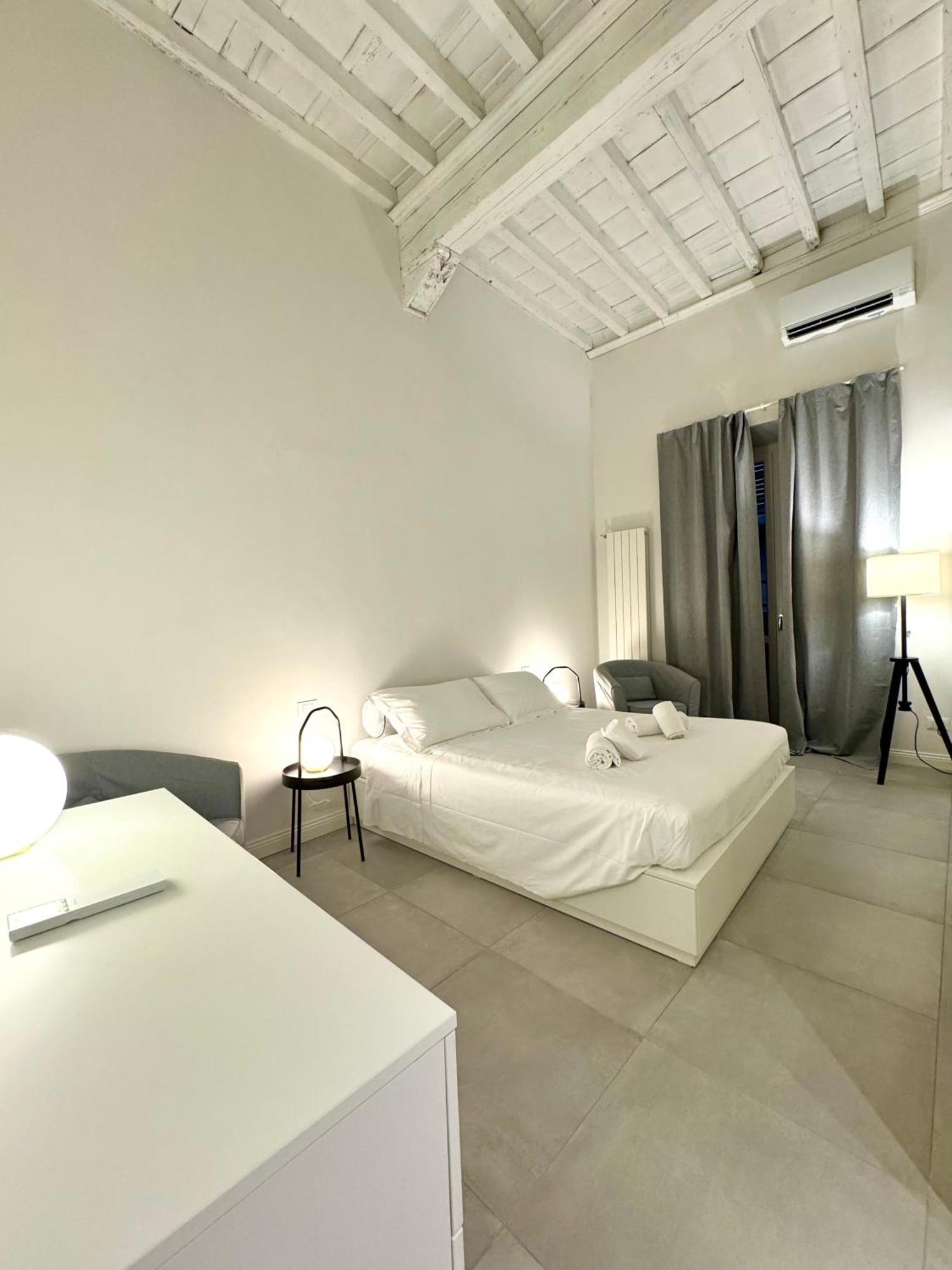 Duomo Flats Apartment Florence Ngoại thất bức ảnh